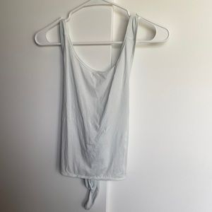 Lululemon crop tank size 4